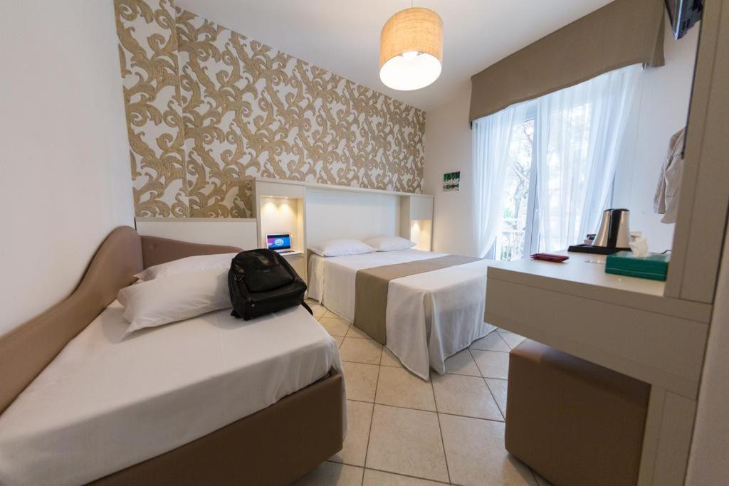 Hotel San Marco Milano Marittima Exteriör bild