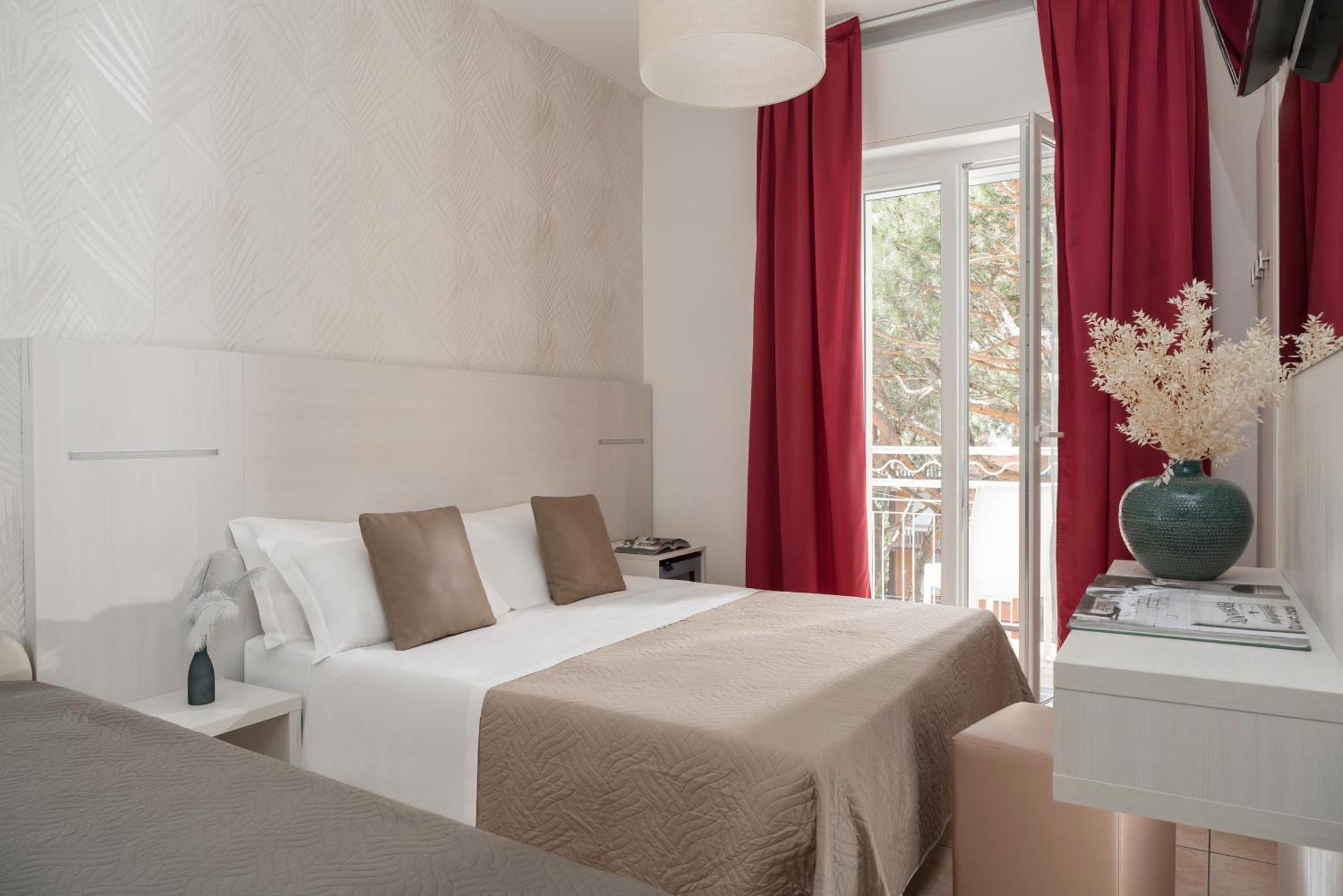 Hotel San Marco Milano Marittima Exteriör bild