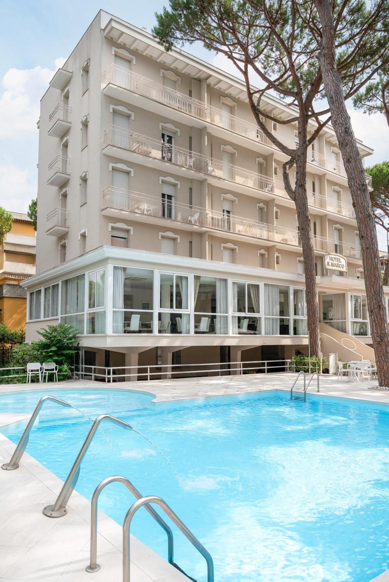 Hotel San Marco Milano Marittima Exteriör bild